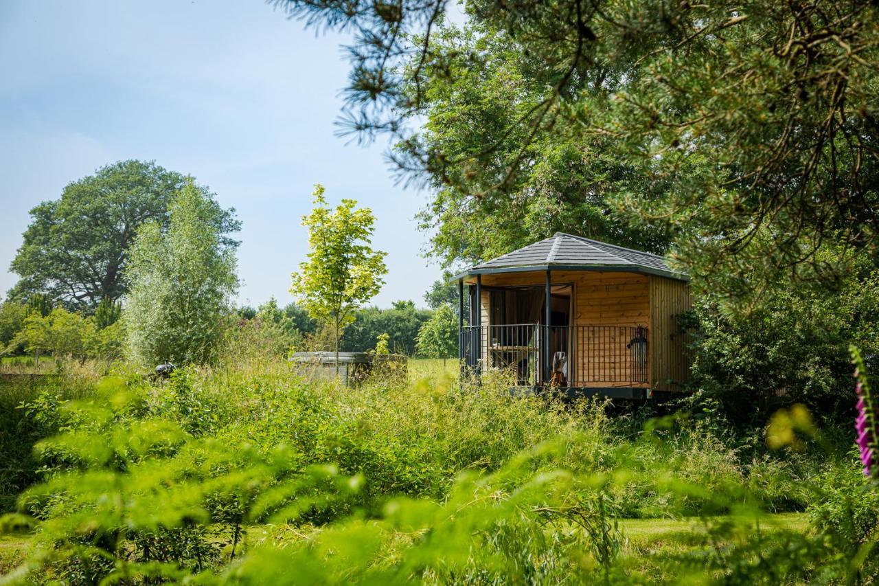 Riverside Cabins Shrewsbury Eksteriør billede